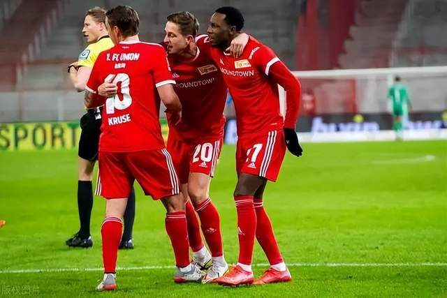 巴黎去年为K77开1100万年薪 那不勒斯只给500万